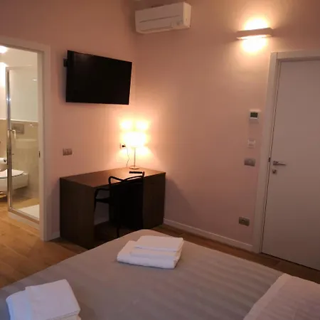 2 Navigli Bed and Breakfast 4*