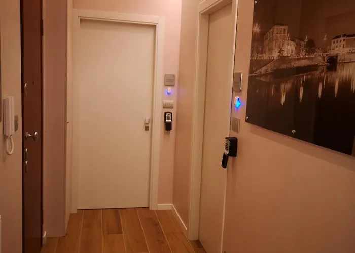 2 Navigli 4* Mailand