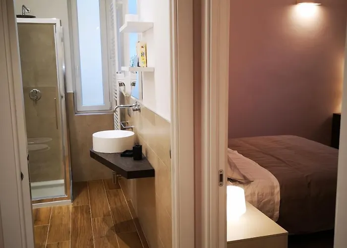 Bed & Breakfast 2 Navigli 4*
