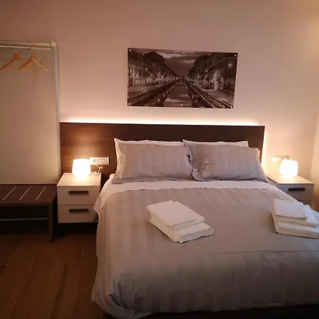 2 Navigli Bed and Breakfast